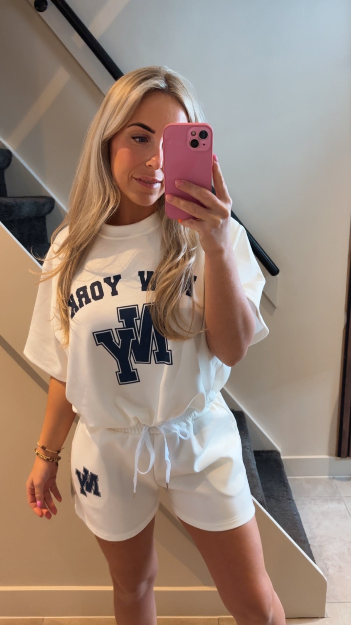 NY set wit