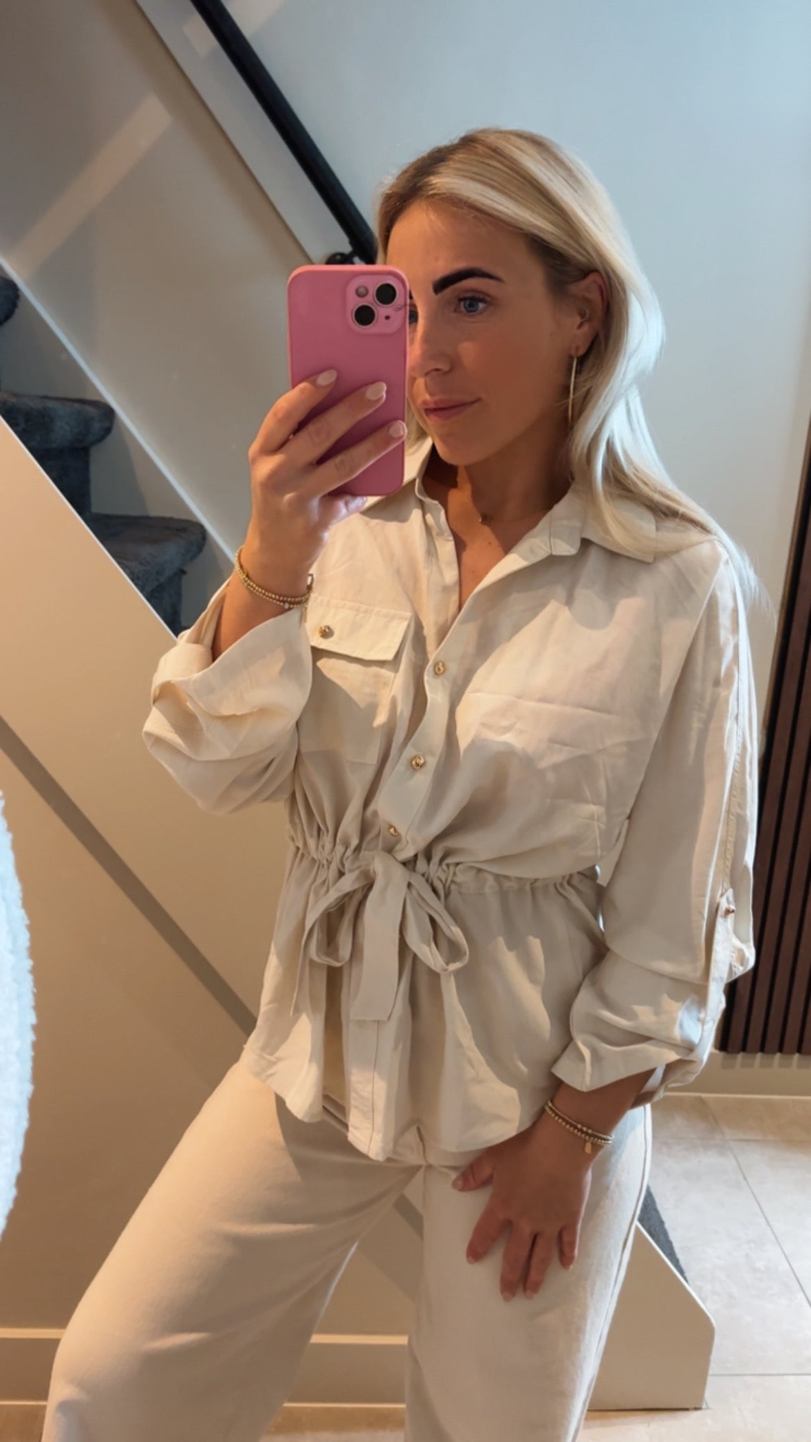 Blouse beige