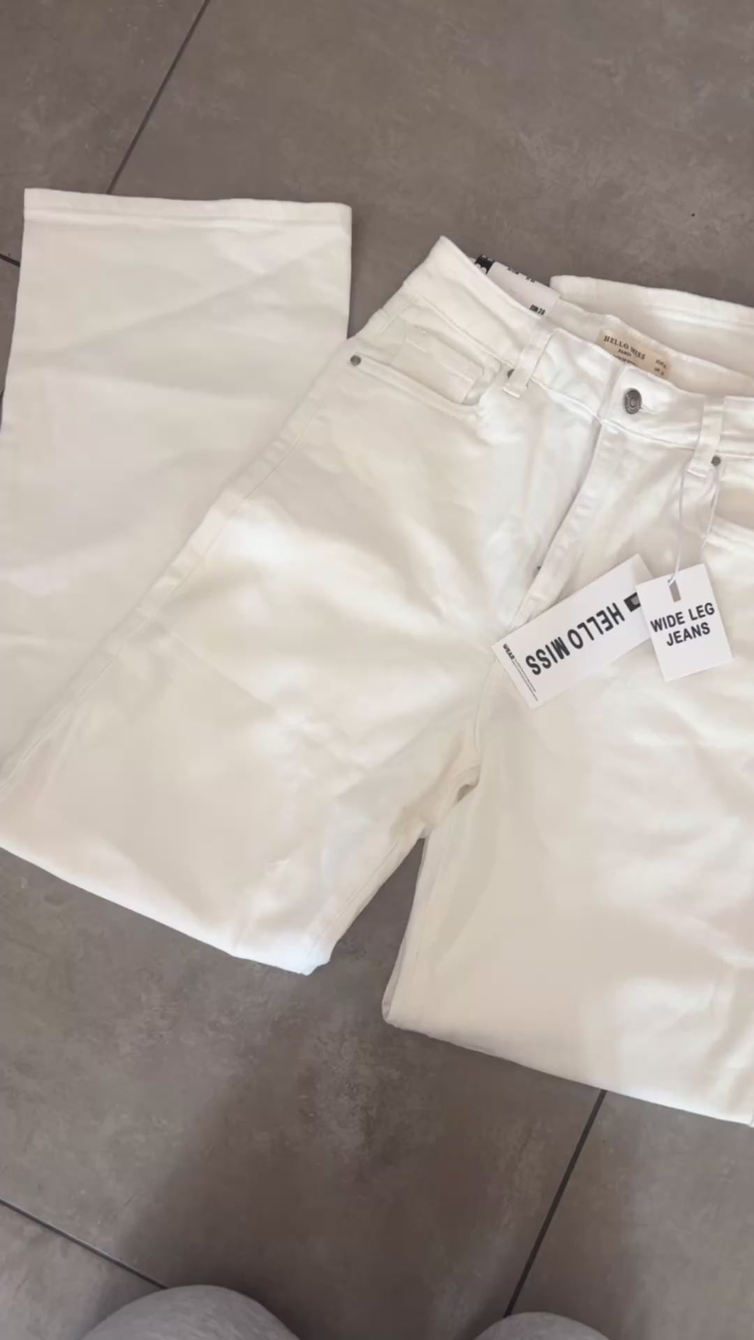 Hello miss jeans crème